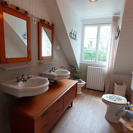 Maison La Rivière Hébergement de vacances *