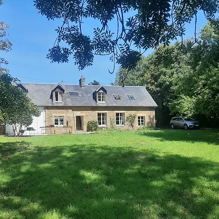Сasa de vacaciones Maison La Riviere Reffuveille