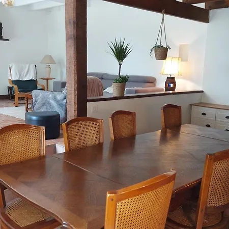 Maison La Rivière * Reffuveille